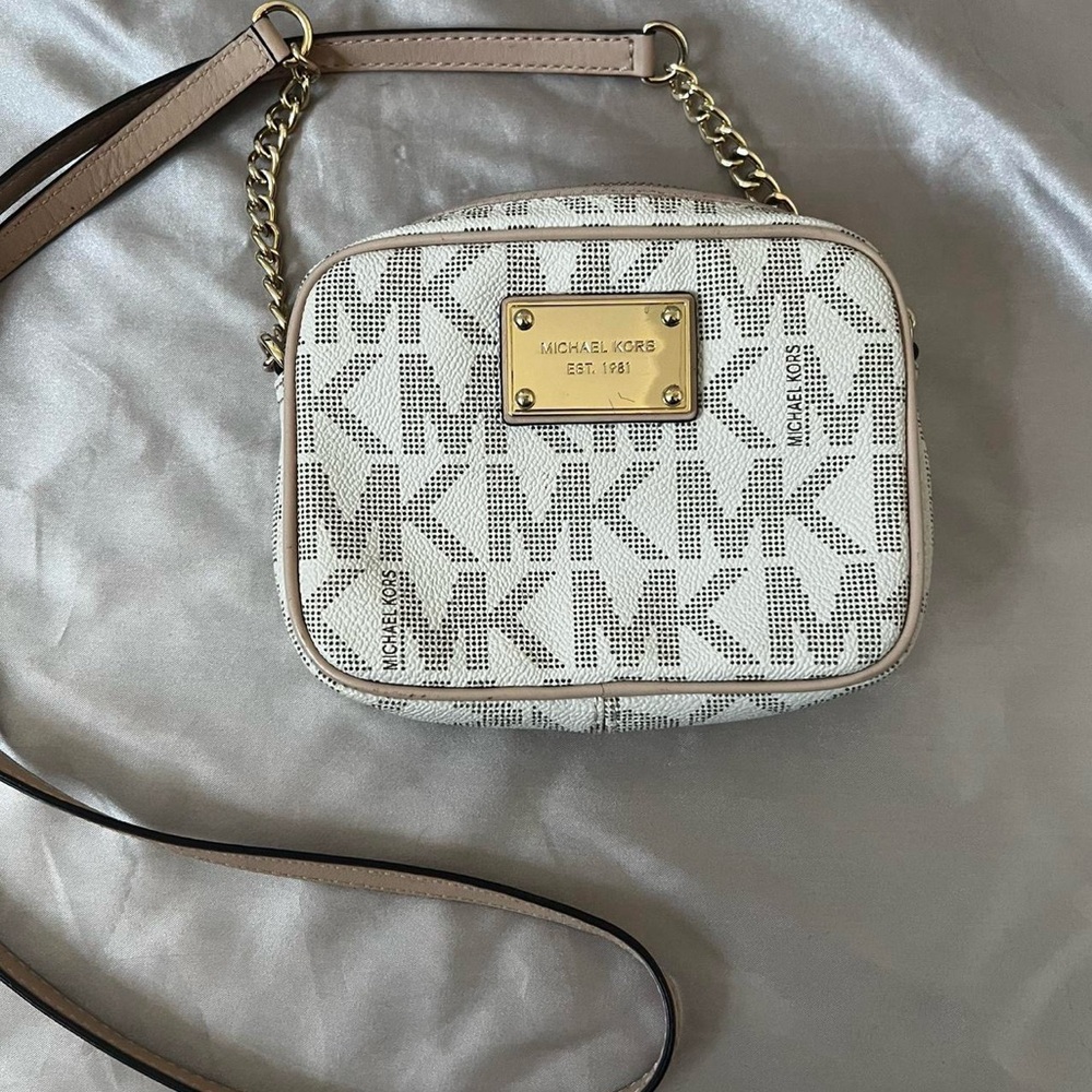 Michael Kors Small Chain Bag ⛓️‍💥